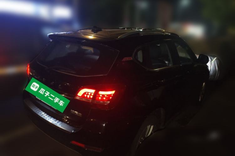 Used Haval H2 2014 1.5T Manual Two-Wheel Drive Elite Edition
