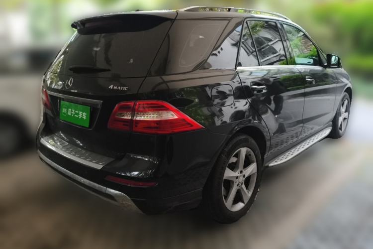 Used Mercedes-Benz M-Class 2015 ML 400 4MATIC Dynamic Model