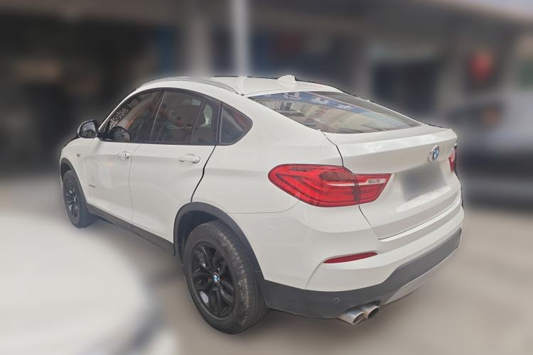 Used BMW X4  Rear Left 45 Deg