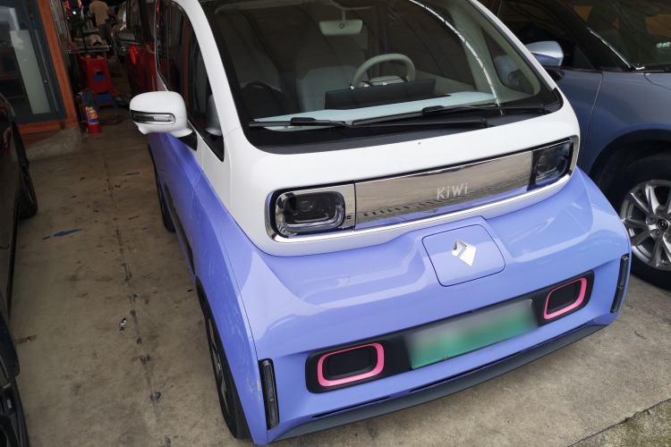 Used Baojun KiWi EV 2023 Smart Luxury Edition Lithium Iron Phosphate