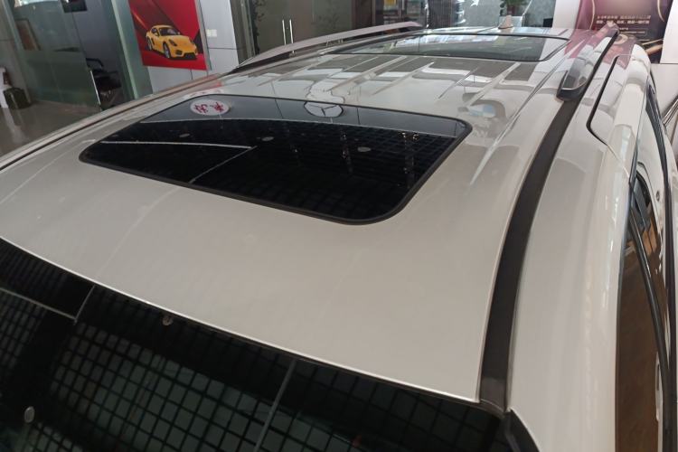 Used Toyota Granvia 2023 2.5L Hybrid Prestige VIP Edition