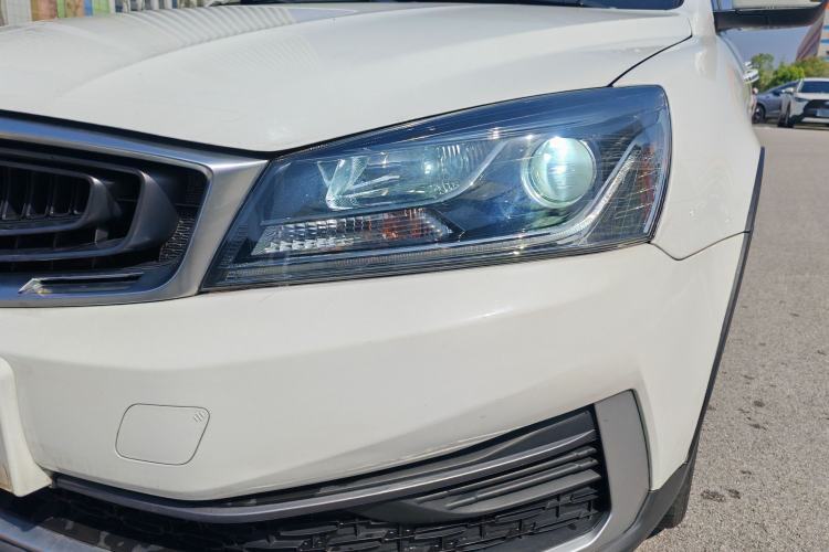 Used Geely Auto Vision S1 2018 1.5L CVT FENGXING Model Left Front Headlight