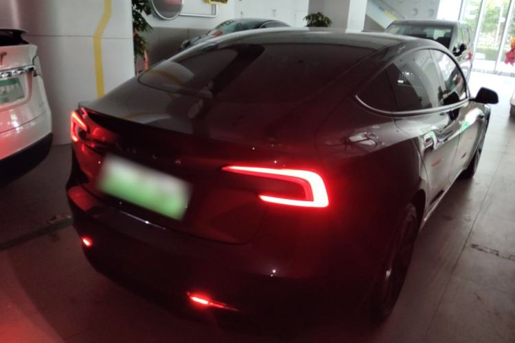 Used Tesla Model 3 2025 Rear-Wheel-Drive Version