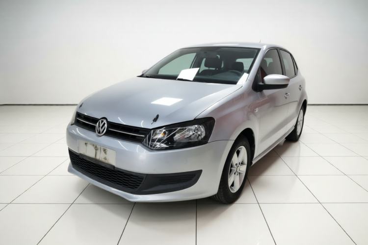 Used Volkswagen Polo 2013 1.4L Manual Fashion Edition
