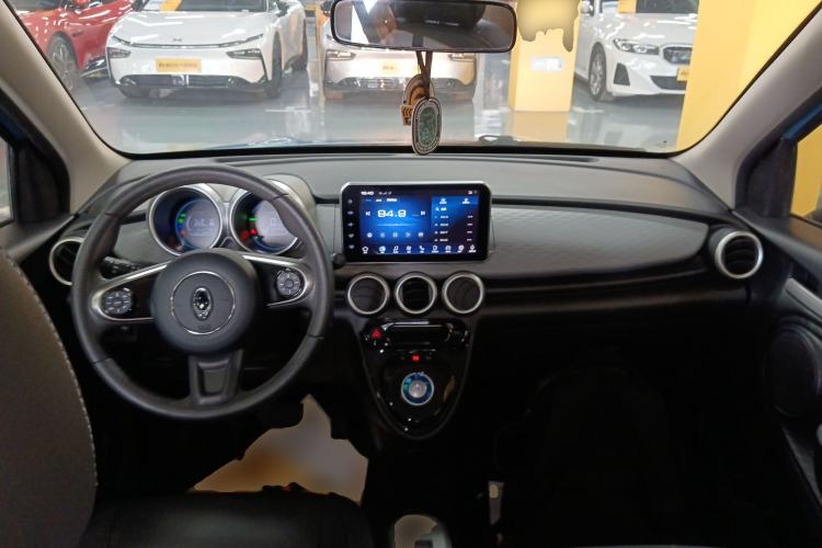 Used ORA Black Cat 2019 351 km Family Edition
