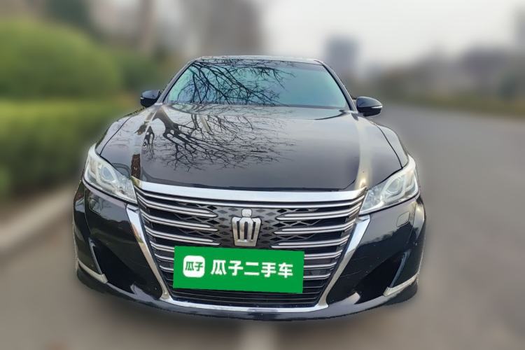 Used Toyota Crown 2015 2.5L Smart Edition Front