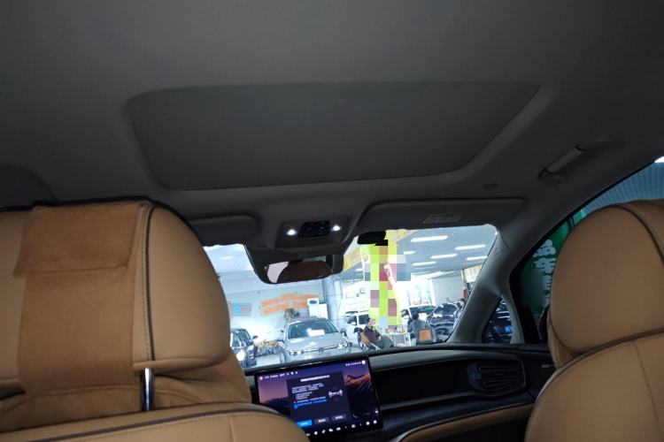 Used Denza D9 2022 EV 620 Prestige Model