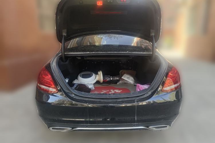 Used Mercedes-Benz C-Class 2017 C 200 L Trunk