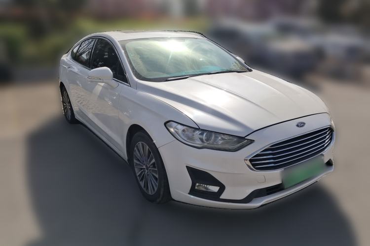 Used Ford Mondeo New Energy 2018 2.0 PHEV Smart-Controlled Fashion Edition China VI Standard Front Right 45 Deg