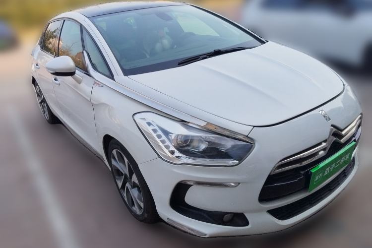 Used DS 5 2013 1.6T Luxury Edition THP160
