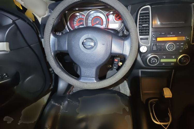 Used Nissan Sylphy 2018 Classic 1.6XE Manual Comfort Edition Steering Wheel