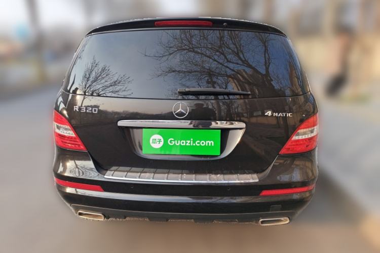 Used Mercedes-Benz R-Class 2017 R 320 4MATIC Business Edition Prestige Model
