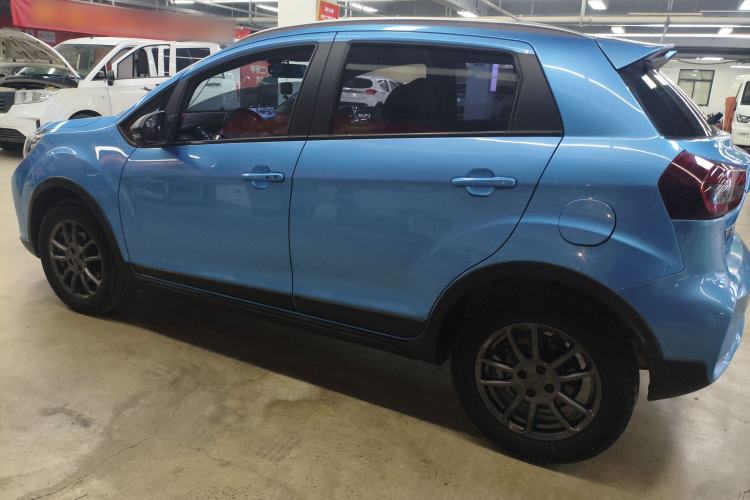 Used Geely Auto Vision X3 2021 PRO 1.5L CVT Deluxe Model
