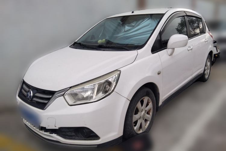 Used Venucia R50 2016 1.6L Automatic Elite Edition