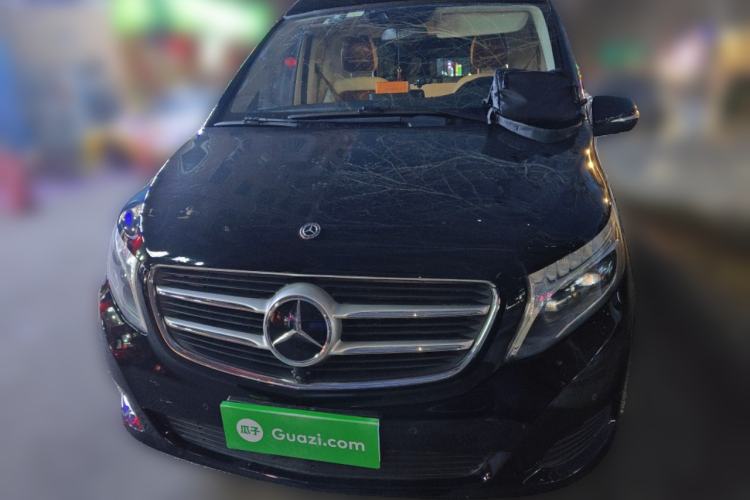 Used Xinkai V-Class 2017 Zhunyue V 260 L High-Roof Model Front