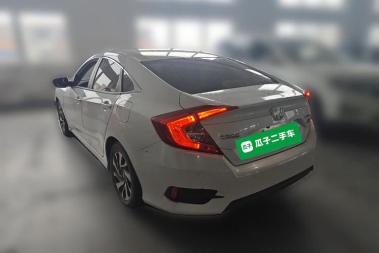 Used Honda Civic 2016 220TURBO CVT Luxury Edition
