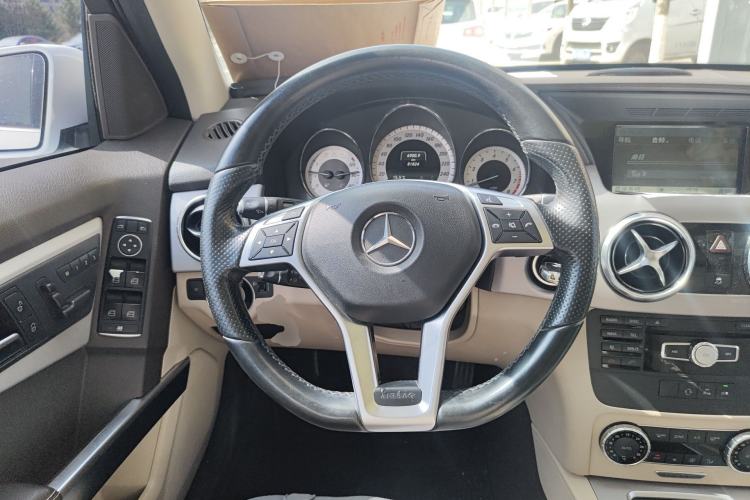 Used Mercedes-Benz GLK-Class 2015 GLK 260 4MATIC Dynamic Edition Ultimate Version