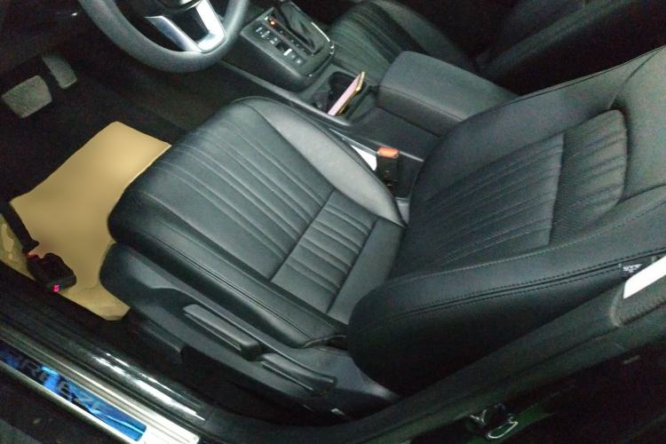 Used Honda Breeze 2025 240TURBO Two-Wheel Drive Elite Edition 5 Seats
