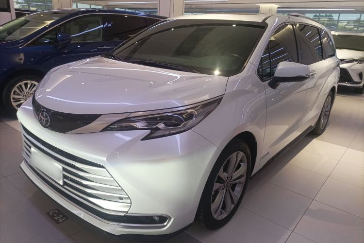 Used Toyota SIENNA 2021 2.5L Hybrid Premium Edition