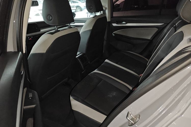 Used Volkswagen Golf 2023 Facelift 280TSI DSG Pro
