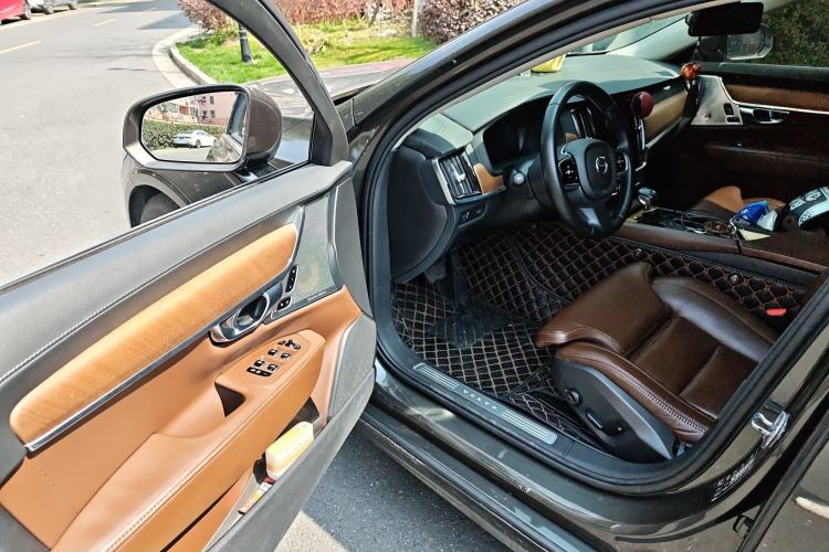 Used Volvo S90 2019 T5 Prestige Edition