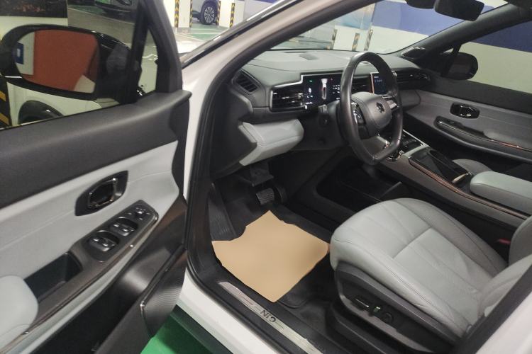 Used Nio ES8 2022 75 kWh 7-Seater Version
