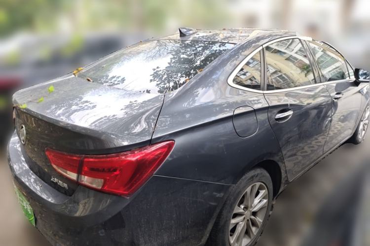 Used Buick Verano 2018 Sedan 20T Dual-Clutch Luxury Model
