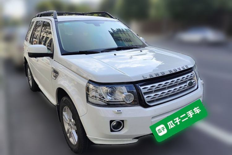 Used Land Rover Freelander 2 2014 2.0T Si4 SE Gasoline Version Front Right 45 Deg