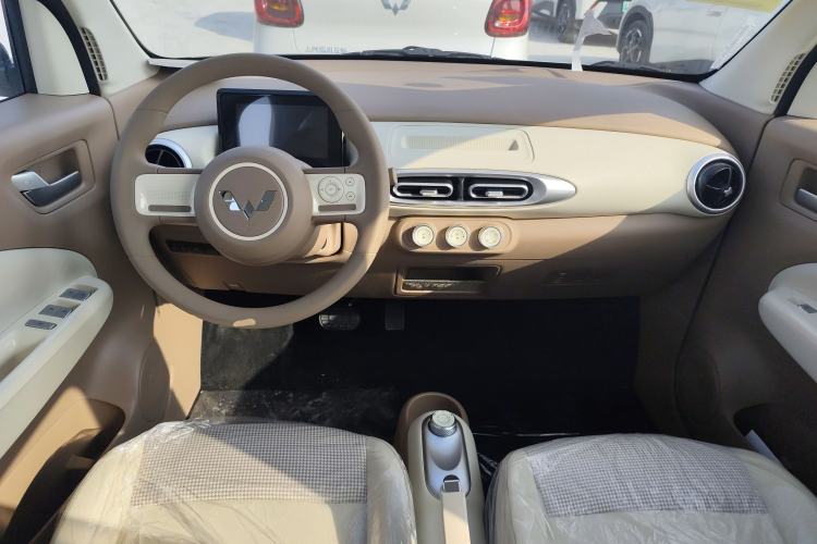 Used Wuling Hongguang MINIEV 2025 Four-Door Version Advanced Edition
