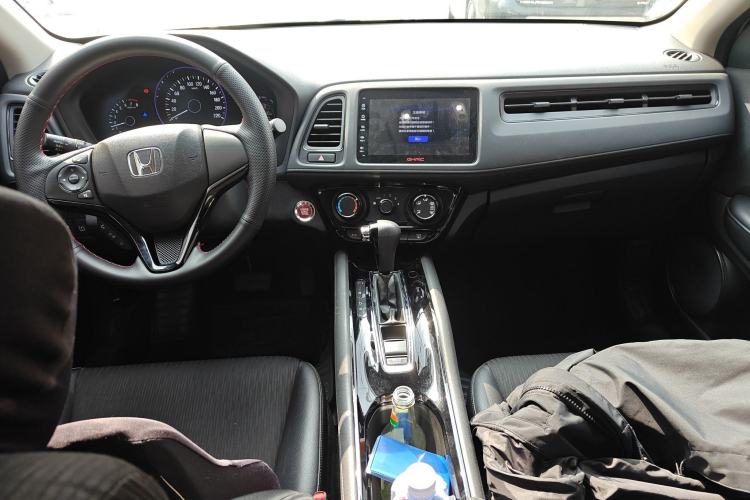 Used Honda Vezel 2020 1.5L CVT Pioneer Edition