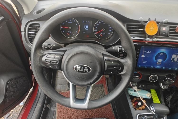 Used Kia KX Cross 2017 1.4L AT GLS