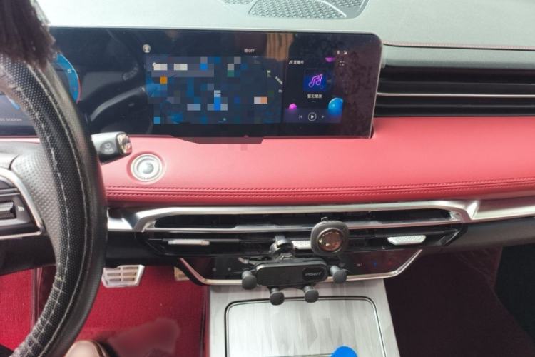 Used JETOUR X70 PLUS 2023 1.5T DCT Brave PLUS 5-Seater