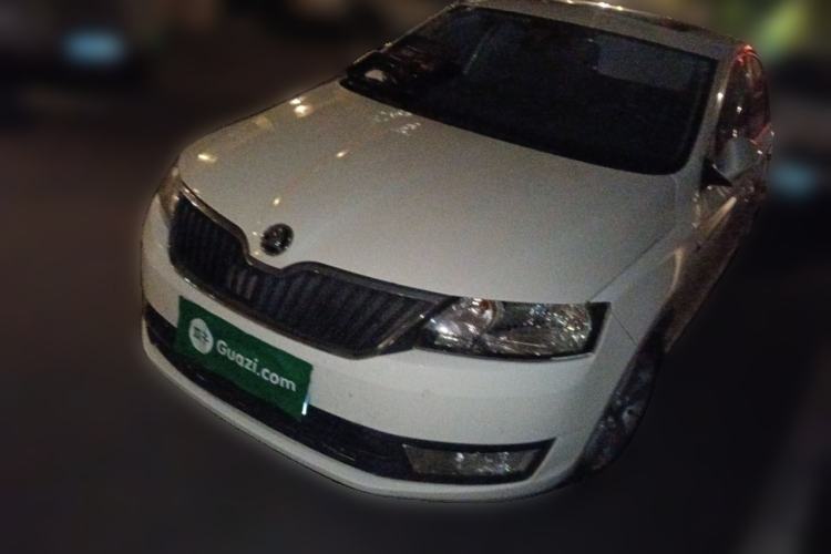 Used Skoda Rapid 2015 1.6L Manual Smart Selection Model