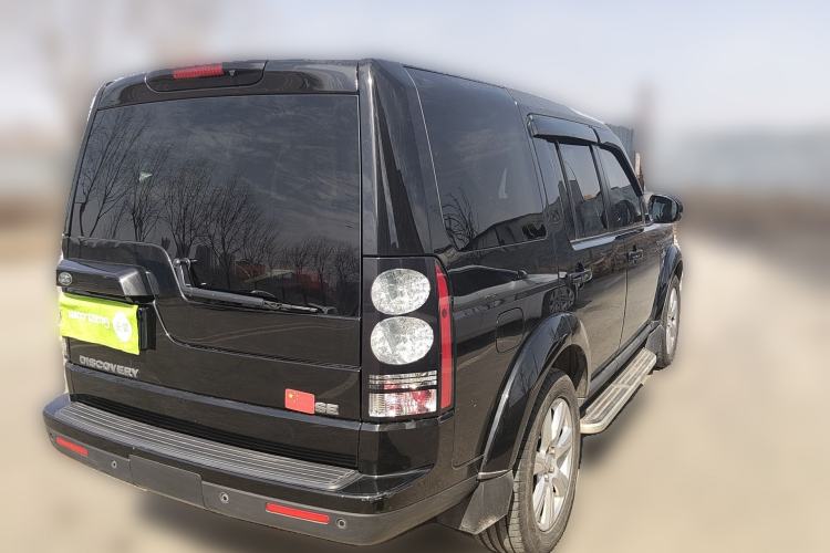 Used Land Rover Discovery 2016 3.0 SC V6 SE Rear Right 45 Deg