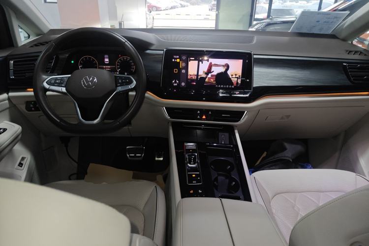 Used Volkswagen Viloran 2022 380TSI Prestige Edition