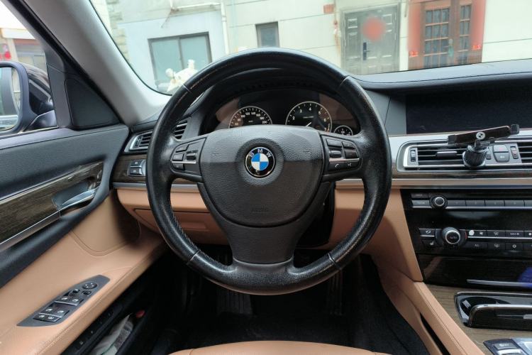 Used BMW 7 Series 2009 740Li Leading Model