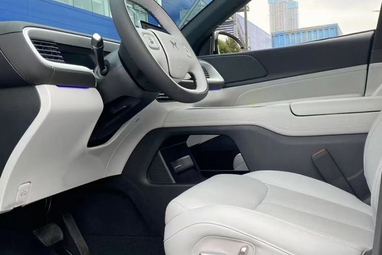 Used XPeng G6 2023 755 Ultra-Long Range Max Interior 4