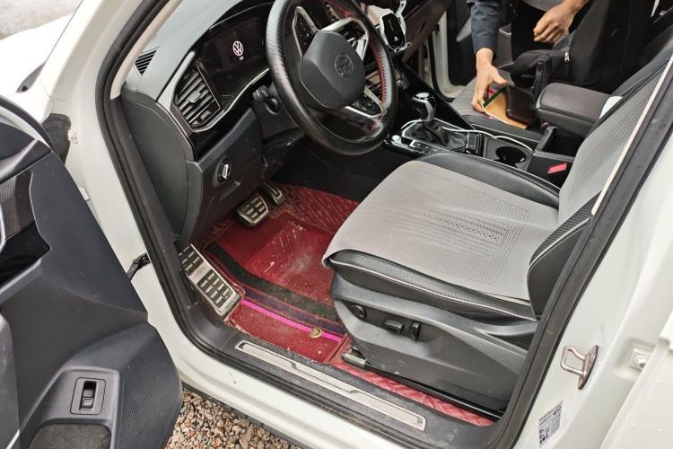 Used Volkswagen Tayron X 2020 330TSI Two-Wheel Drive Luxury Smart Connectivity Version Driver Seat