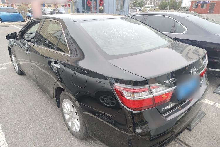 Used Toyota Camry 2016 2.0G 10th Anniversary Leading Edition
