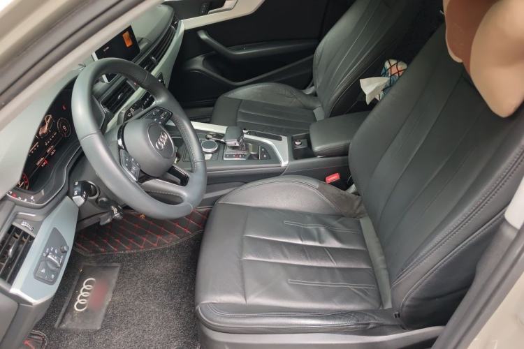 Used Audi A4L 2019 40 TFSI Fashion Edition China VI Emission Standard