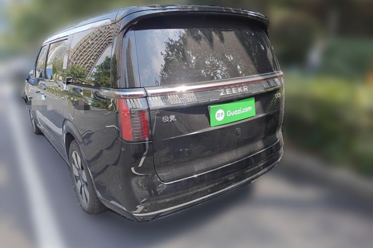 Used Zeekr 009 2022 WE Edition Rear Left 45 Deg