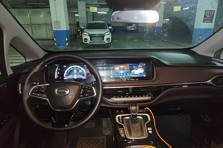 Used GAC Trumpchi M6 2023 PRO 270T DCT Luxury Edition
