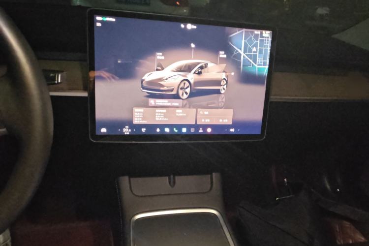 Used Tesla Model 3 2022 Rear-Wheel-Drive Version Audio And AC Panel