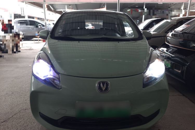 Used CHANGAN Benni E-Star 2021 National Edition Xinyi Version (Fast-Charging Edition) Lithium Iron Phosphate (31.95 kWh) Front