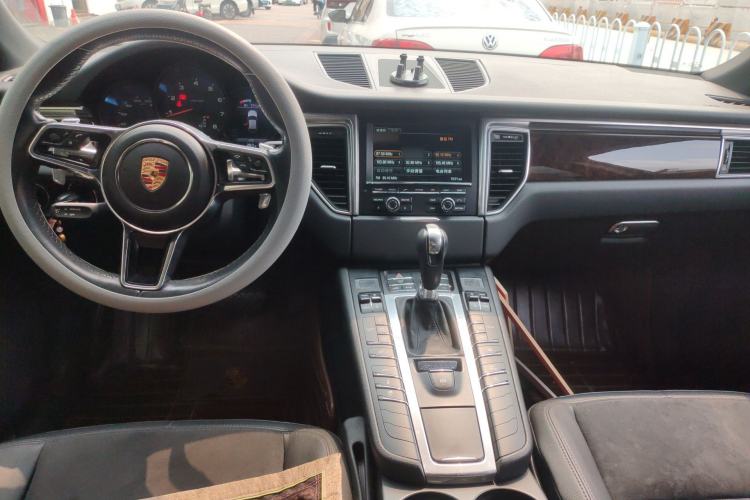 Used Porsche Macan 2014 Macan 2.0T
