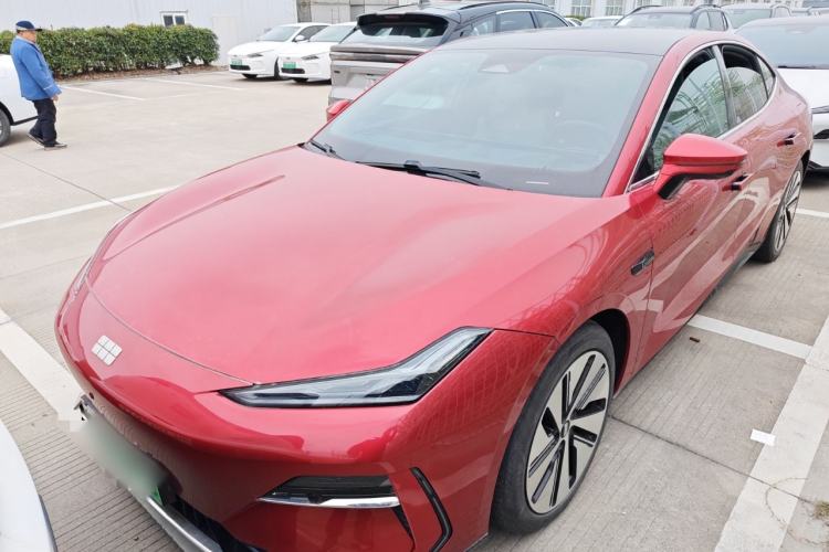 Used Geely Galaxy E8 2024 665 km Range Rear-Drive Starship Long-Range Version