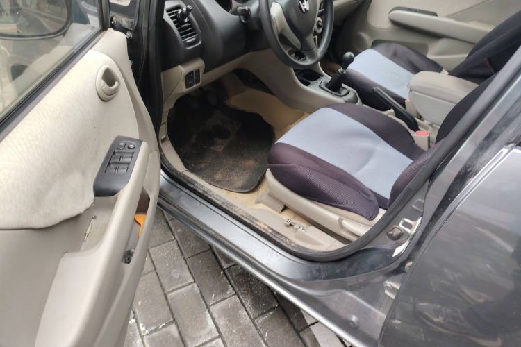 Used Everus S1 2011 1.3L Manual Comfort Edition