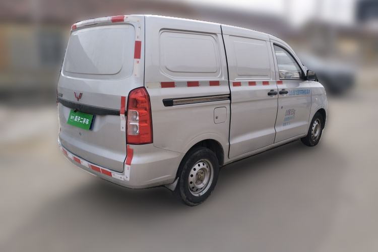 Used Wuling Hongguang V 2021 1.5L Jingqu Edition Enclosed-Window Vehicle LAR
