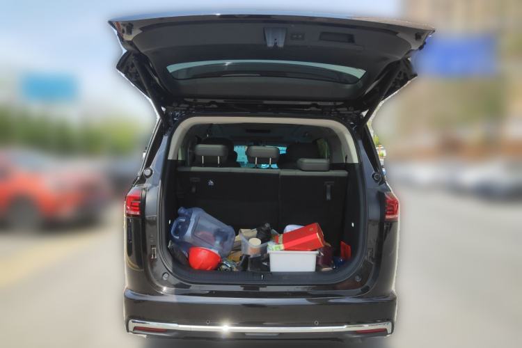 Used JAC Refine RF8 PHEV 2024 Zhiling Edition 1.5T 150KM Flagship Model – Lithium Iron Phosphate Trunk