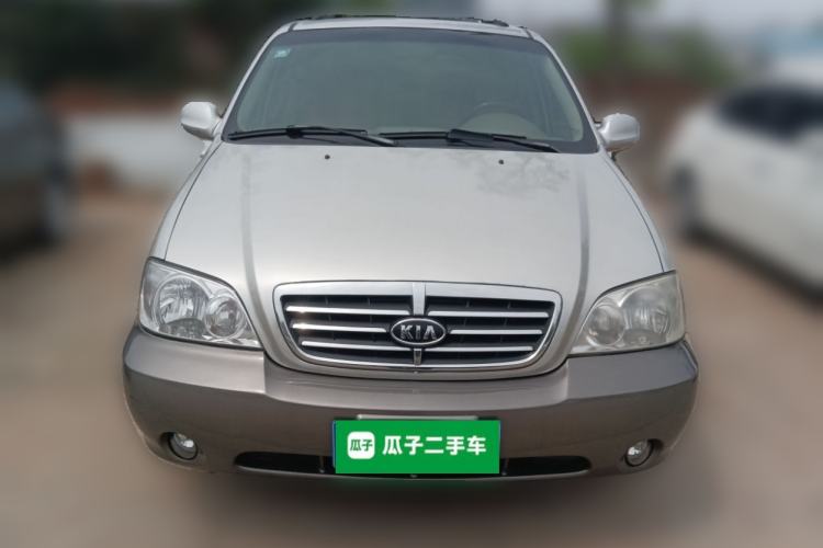 Used Kia Carnival 2006 2.7L GLS-2